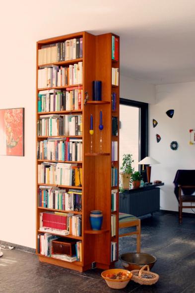 Bücherregal als Raumtrenner